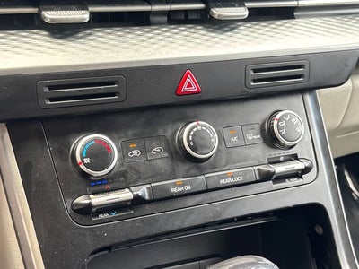 2023 Kia Carnival LX Seat Package