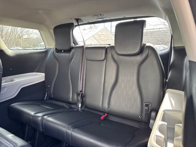 2023 Kia Carnival LX