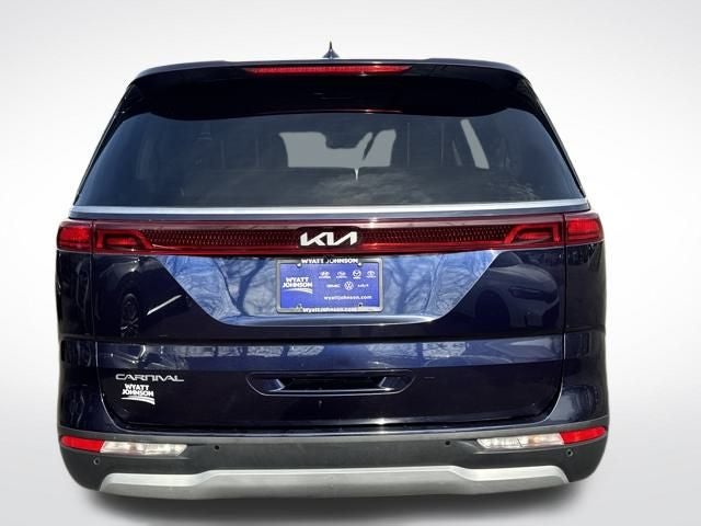 2023 Kia Carnival LX