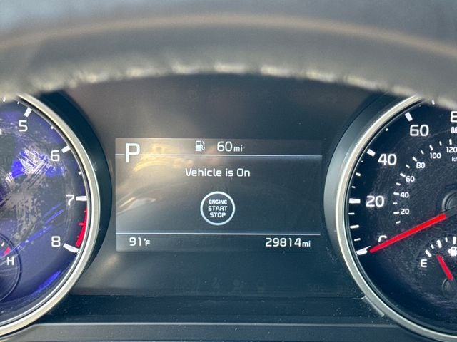 2024 Kia Carnival LX