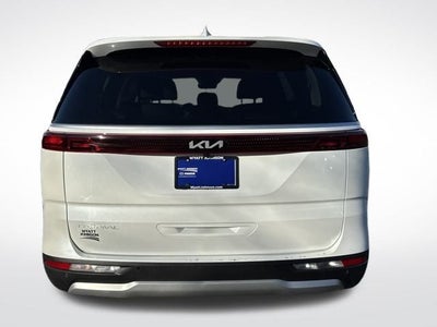 2024 Kia Carnival LX