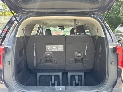 2025 Kia Carnival LXS