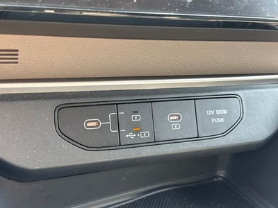 2025 Kia Carnival LXS