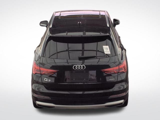 2021 Audi Q3 Premium quattro