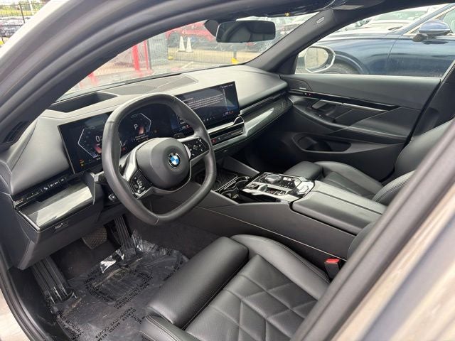2024 BMW 5 Series 530i