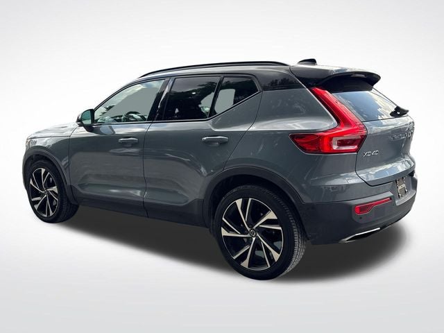 2020 Volvo XC40 R-Design