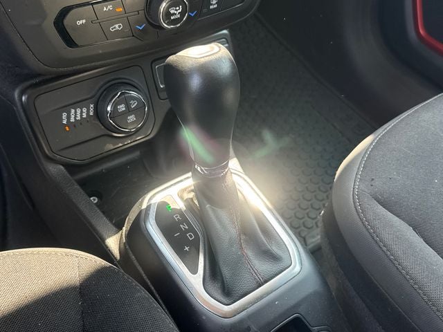 2023 Jeep Renegade Trailhawk