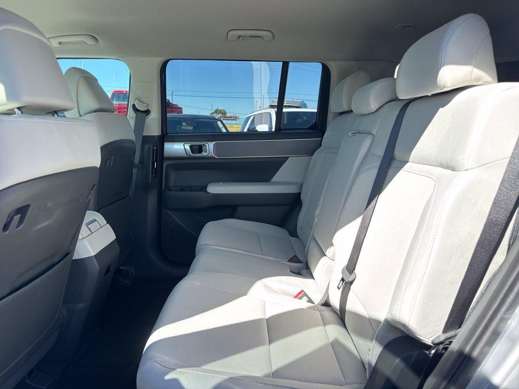 2027 Hyundai SANTA FE SE