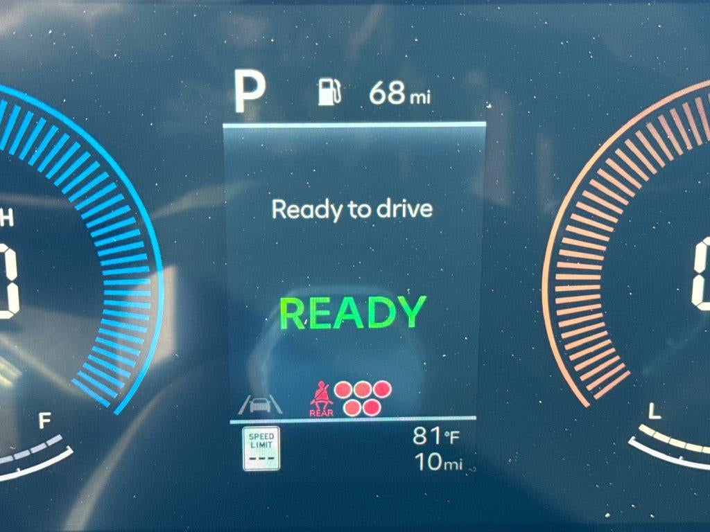 2027 Hyundai SANTA FE HYBRID SEL