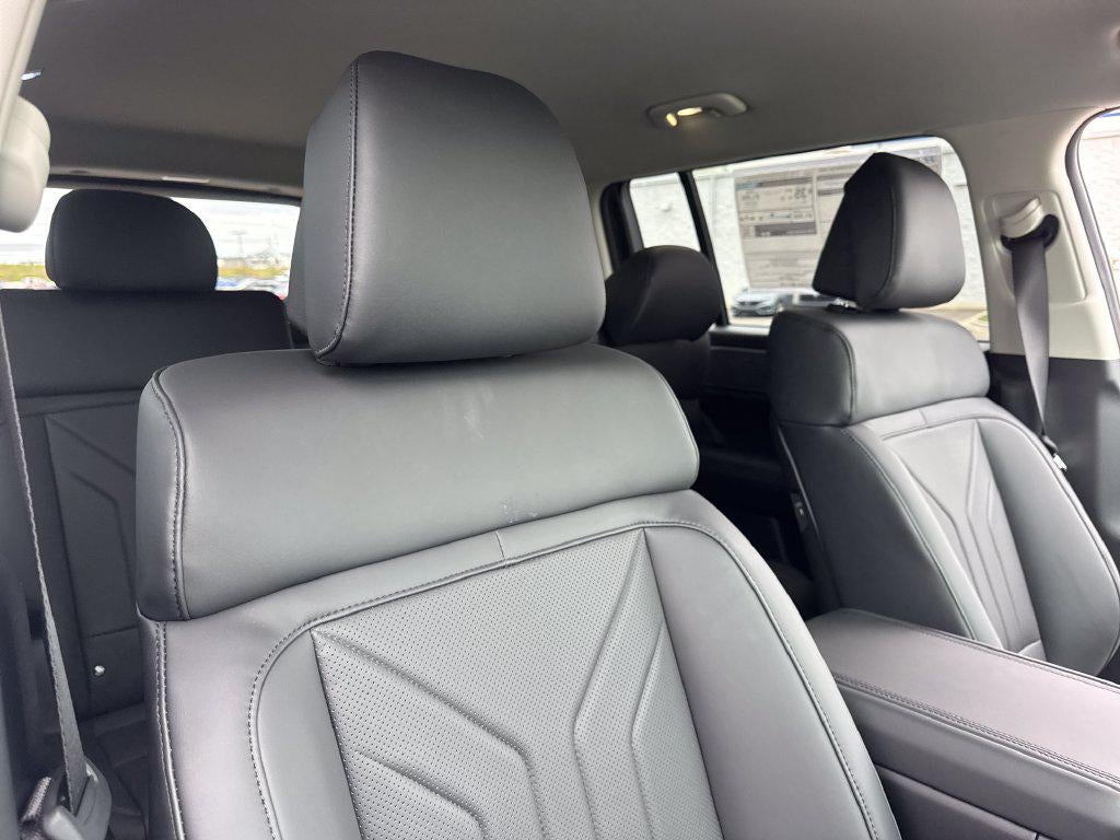 2027 Hyundai SANTA FE HYBRID SEL