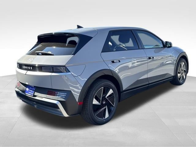 2026 Hyundai IONIQ 5 SE Standard Range