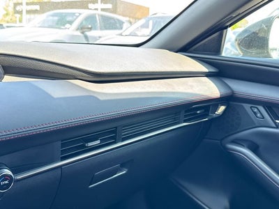 2025 Mazda Mazda3 2.5 S Carbon Edition