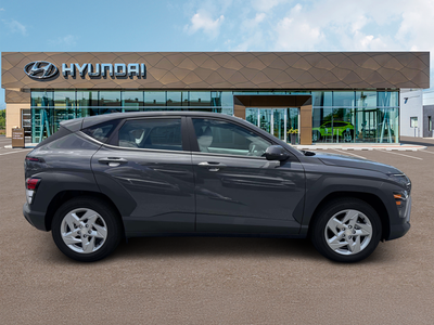 2027 Hyundai KONA SE