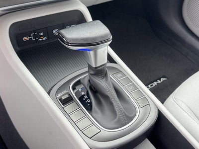 2027 Hyundai KONA SE