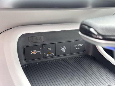 2027 Hyundai KONA SE
