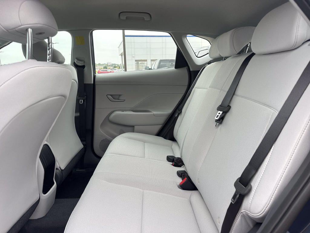 2027 Hyundai KONA SE