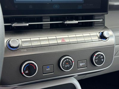 2027 Hyundai KONA SE