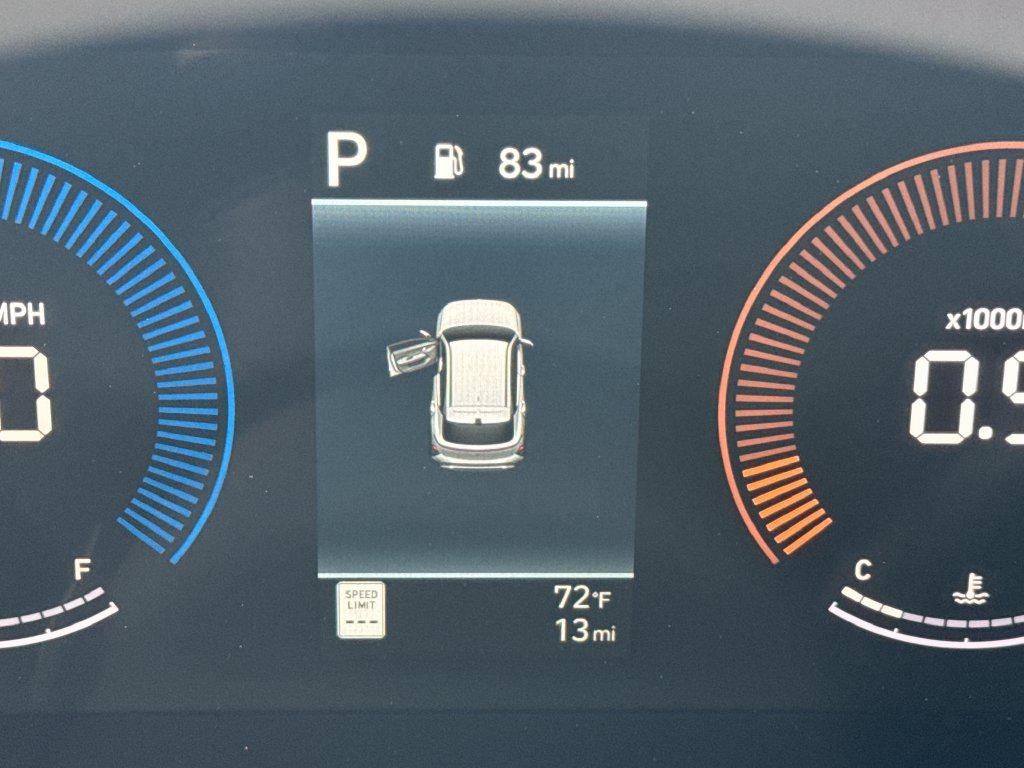 2027 Hyundai KONA SE