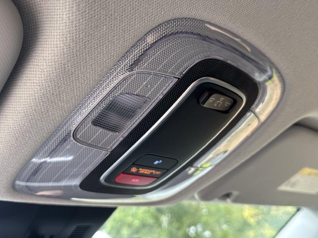 2027 Hyundai KONA SE
