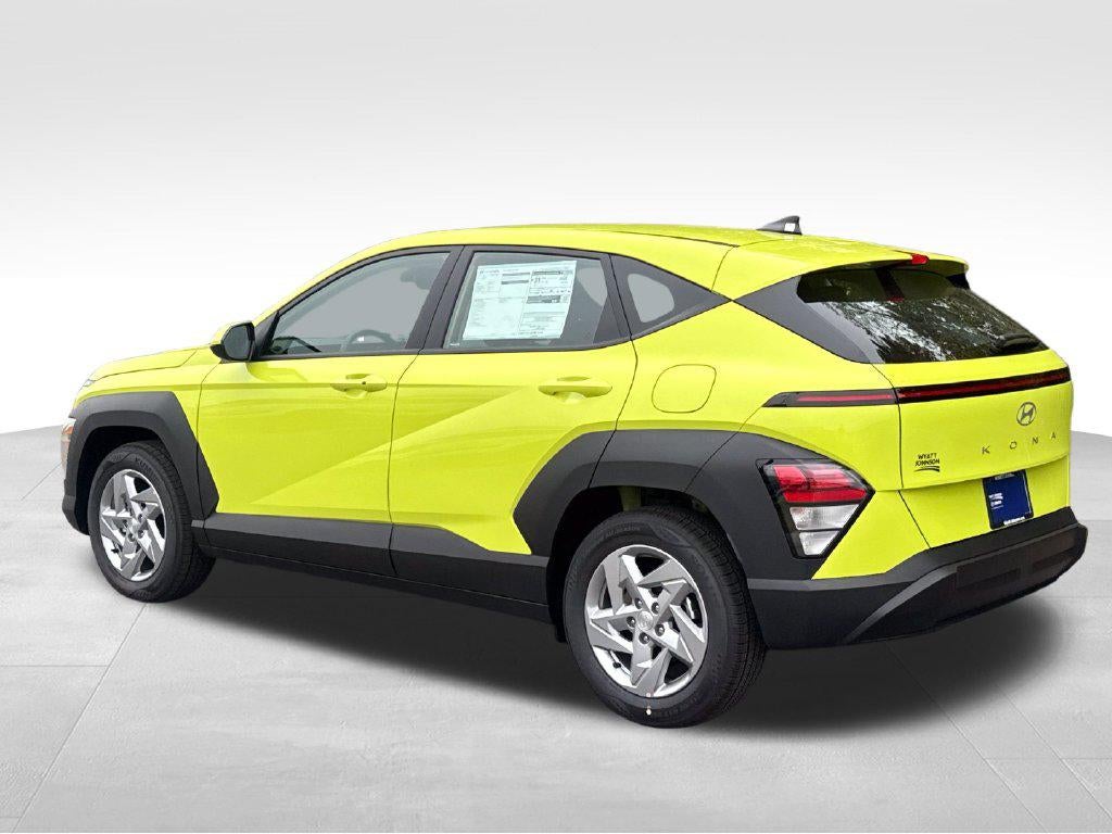 2027 Hyundai KONA SE