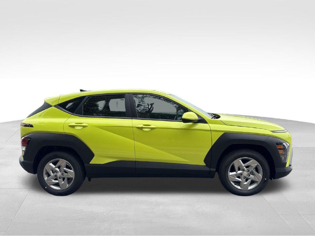 2027 Hyundai KONA SE