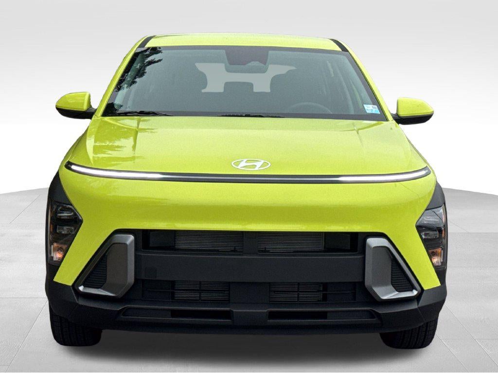 2027 Hyundai KONA SE