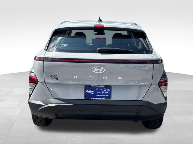 2027 Hyundai KONA SE