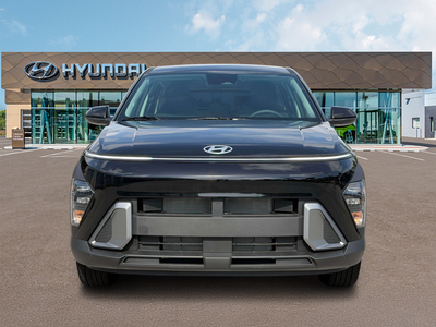 2027 Hyundai KONA SE