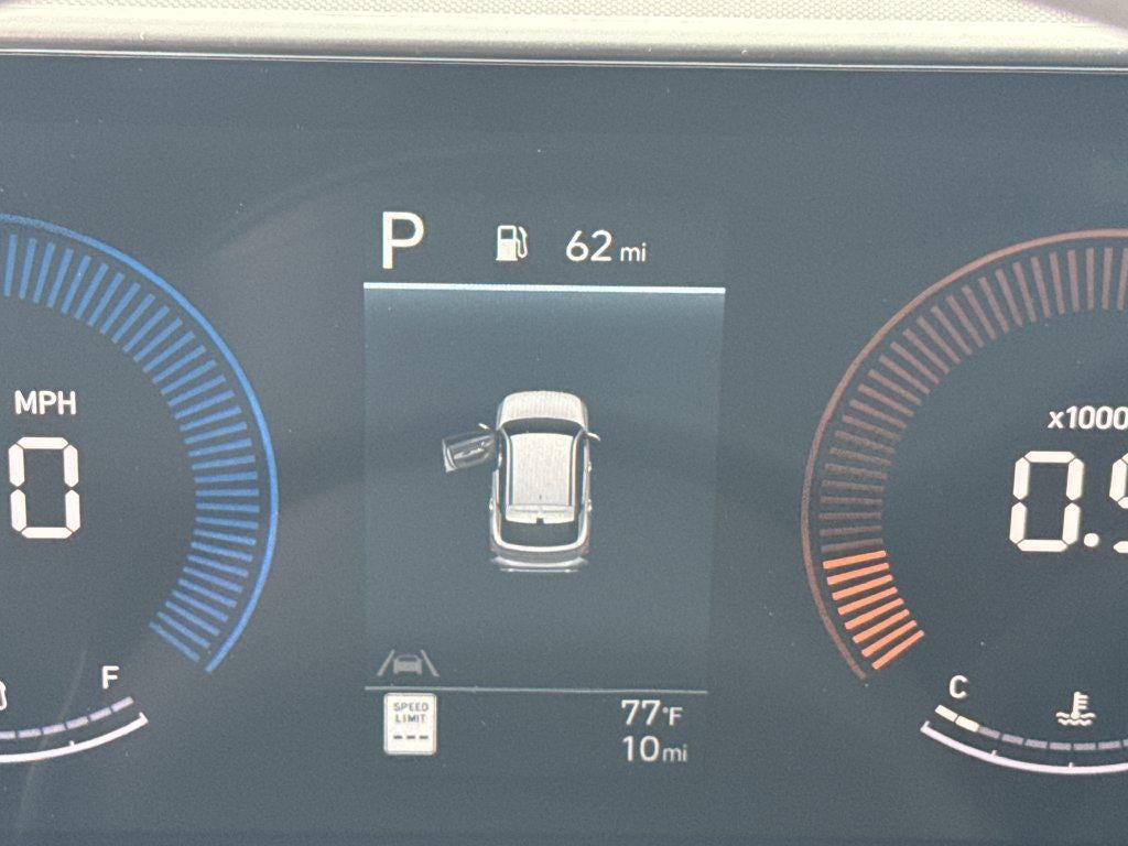 2027 Hyundai KONA SE