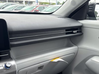 2027 Hyundai KONA SE