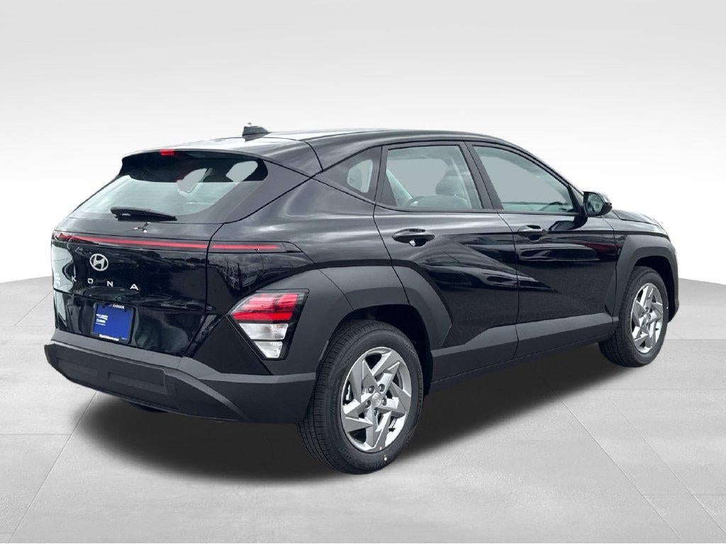 2027 Hyundai KONA SE