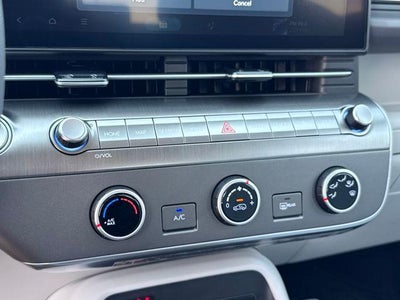 2026 Hyundai KONA SE