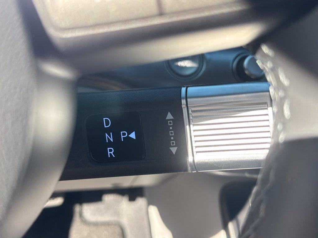 2027 Hyundai KONA SEL Premium