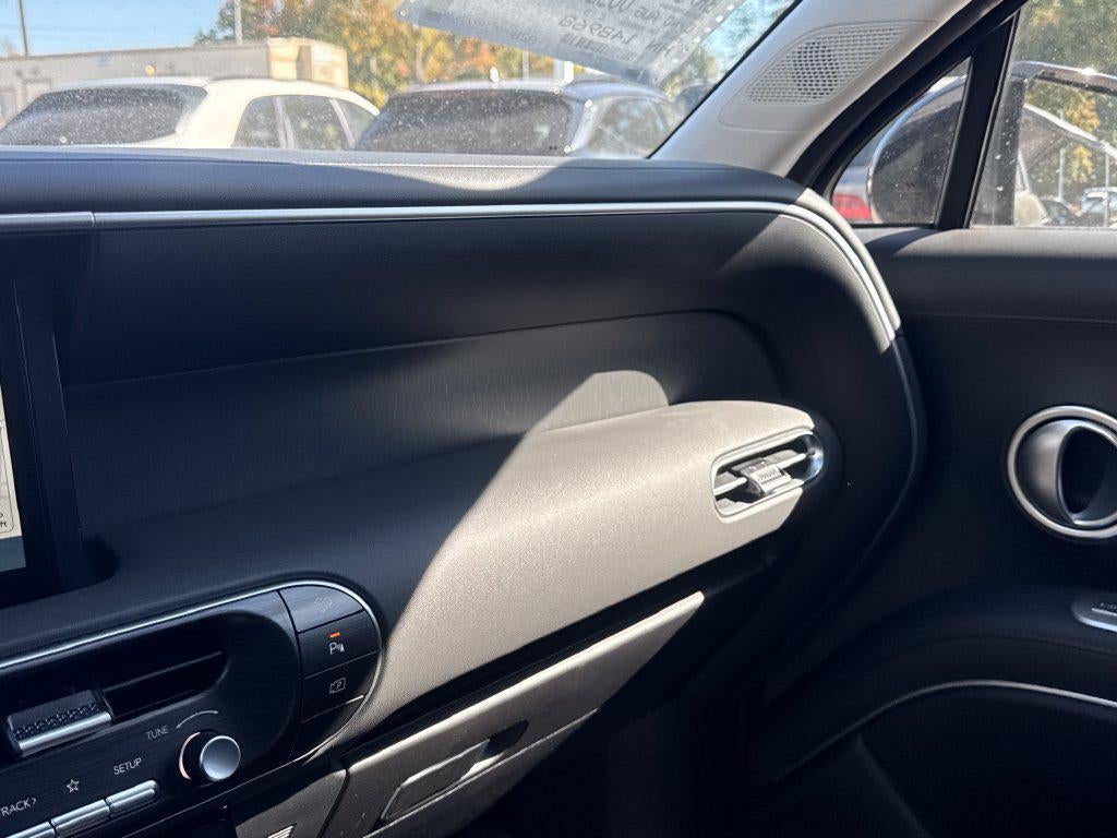 2027 Hyundai PALISADE SEL 7 Passenger