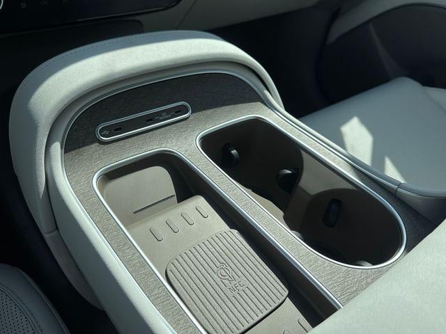 2027 Hyundai PALISADE HYBRID Calligraphy 8 Passenger