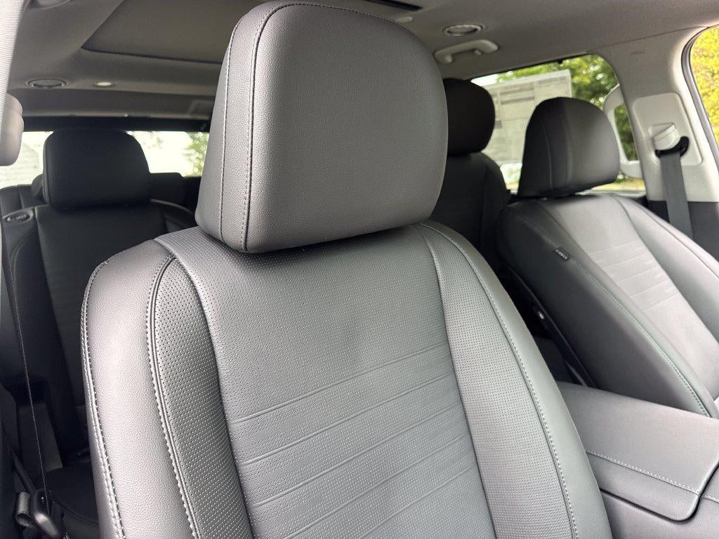 2027 Hyundai PALISADE SEL 7 Passenger