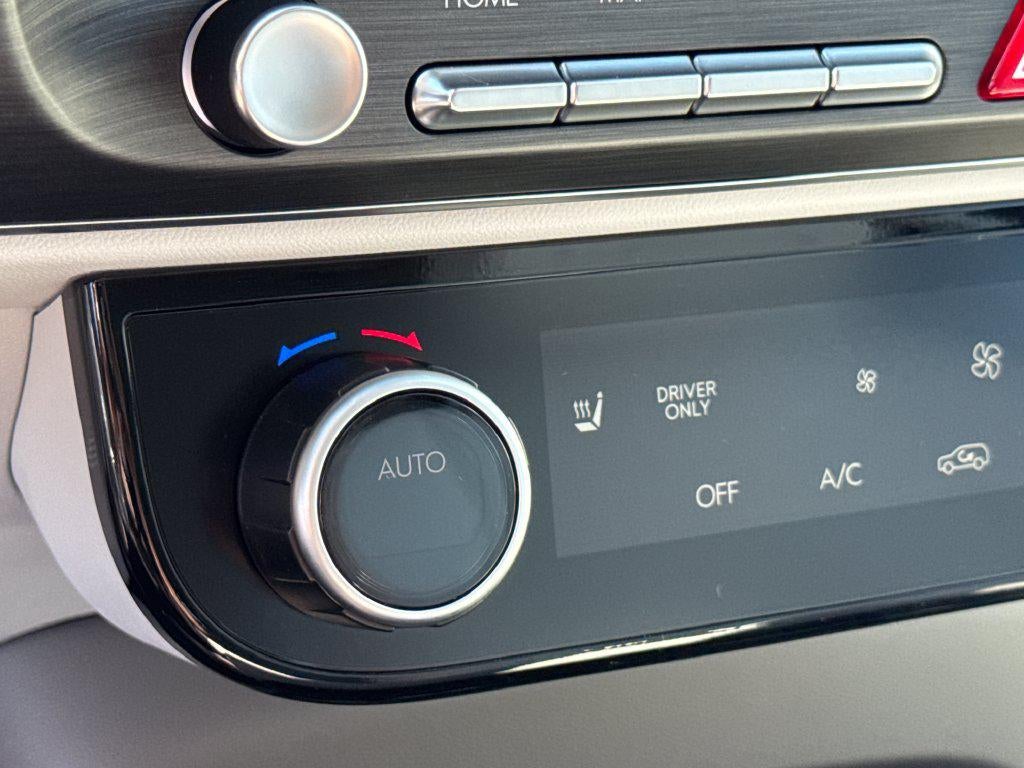 2027 Hyundai PALISADE HYBRID Blue SEL 7 Passenger
