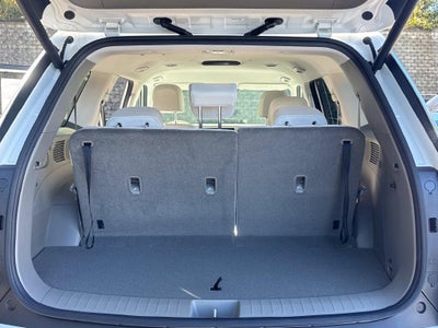 2027 Hyundai PALISADE SEL 7 Passenger