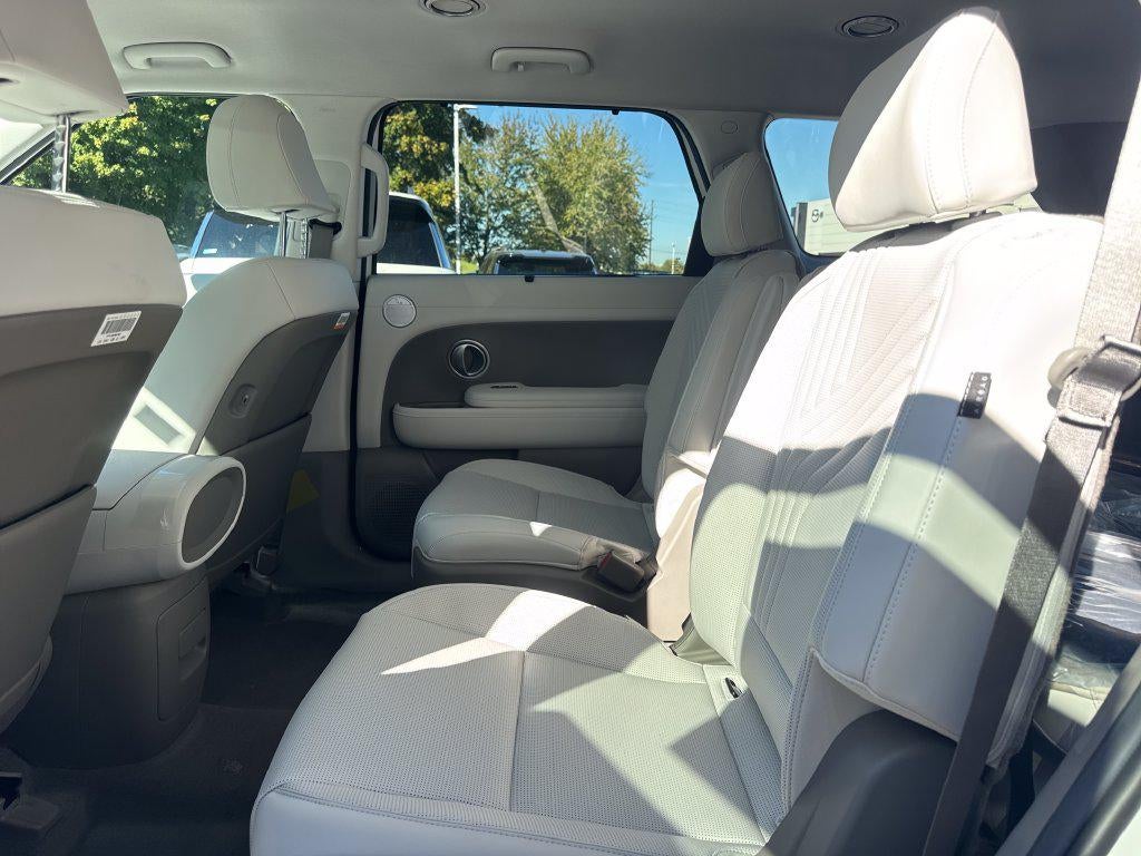 2027 Hyundai PALISADE SEL 7 Passenger