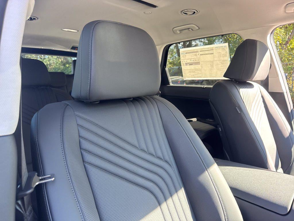 2027 Hyundai PALISADE SEL 7 Passenger