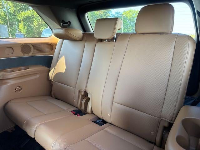 2027 Hyundai PALISADE SEL 7 Passenger