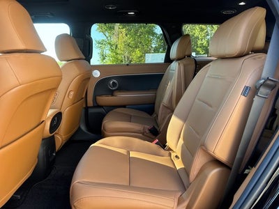 2027 Hyundai PALISADE SEL 7 Passenger