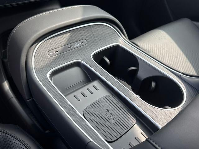 2027 Hyundai PALISADE SEL 7 Passenger