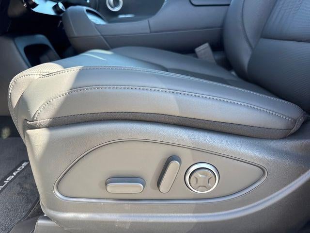 2026 Hyundai PALISADE SEL Premium 8 Passenger