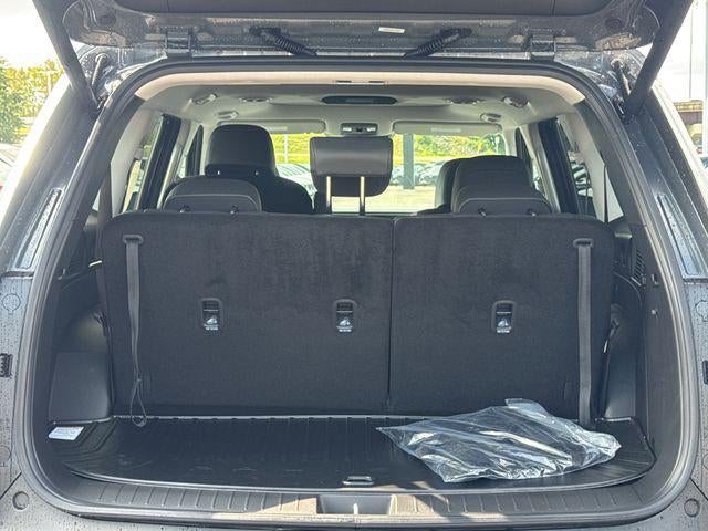 2027 Hyundai PALISADE SEL 7 Passenger