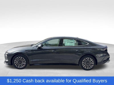 2027 Hyundai SONATA HYBRID SEL