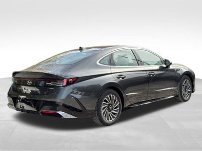 2027 Hyundai SONATA HYBRID SEL