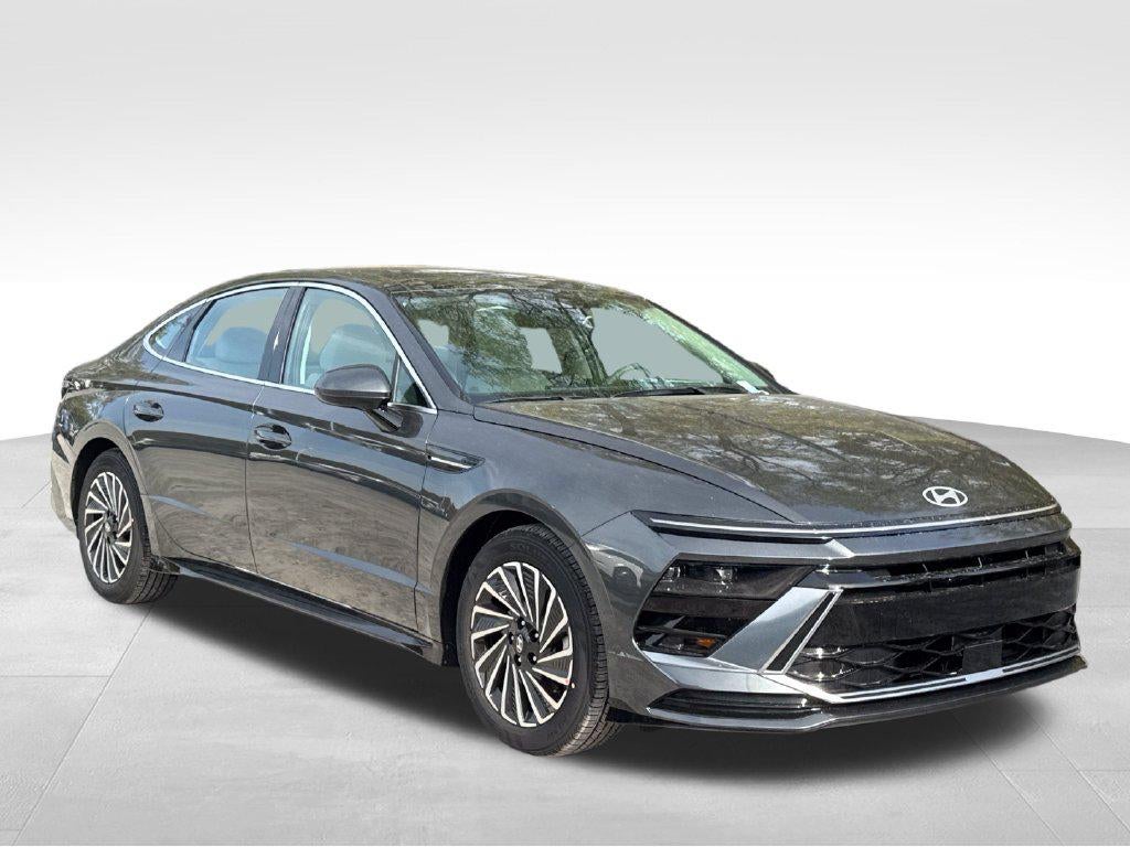 2027 Hyundai SONATA HYBRID SEL