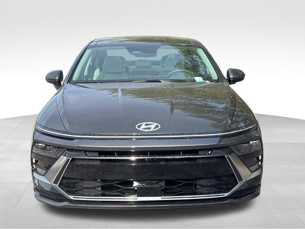 2027 Hyundai SONATA HYBRID SEL
