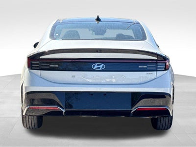 2027 Hyundai SONATA HYBRID SEL